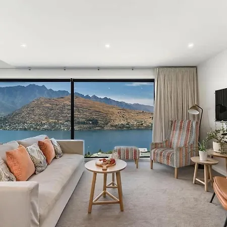 Quintessential Queenstown